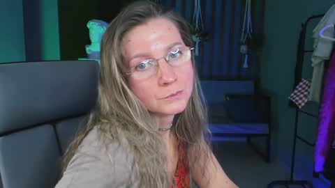 Frida Tander online show from 01-07-25, 10:01