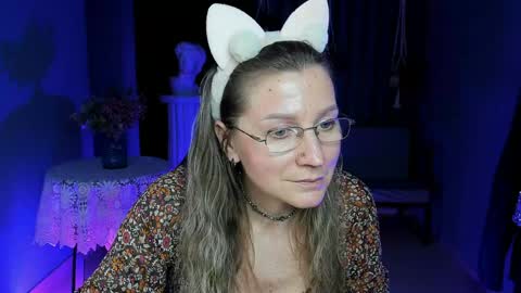 Frida Tander online show from 01-17-25, 12:10