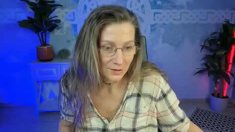 Frida Tander online show from 02-15-25, 09:05