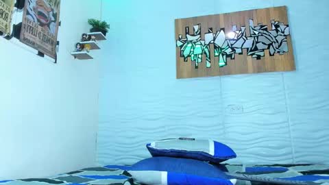 Adam y pitter online show from 09-28-25, 01:33