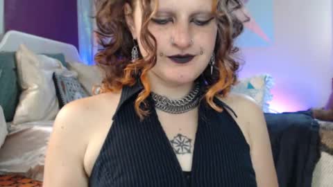 Snapshot of friskyflowers chatting on 09-08-25, 06:29 cherry online show from 09-08-25, 06:29