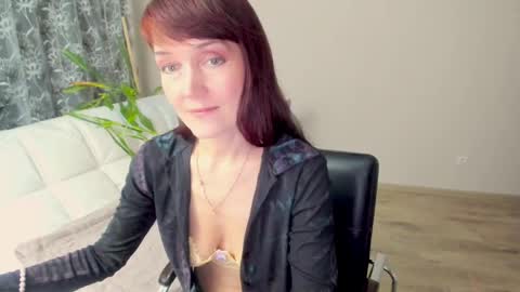 Snapshot of fritha chatting on 01-14-25, 01:26 Next stream November 29 2024 online show from 01-14-25, 01:26