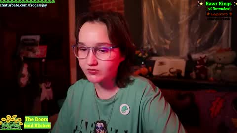 Snapshot of frogessjay chatting on 11-03-25, 07:37 Jaywise Frogfoot online show from 11-03-25, 07:37