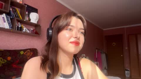 Emily online show from 09-14-25, 07:07