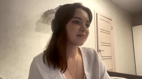 Emily online show from 09-15-25, 04:29