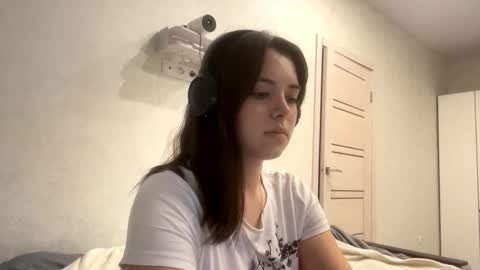 Emily online show from 09-23-25, 02:09