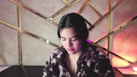 Snapshot of frreya_ chatting on 11-25-25, 11:10 Frreya online show from 11-25-25, 11:10