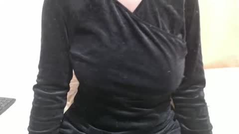 fruity28 online show from 11-26-25, 04:41