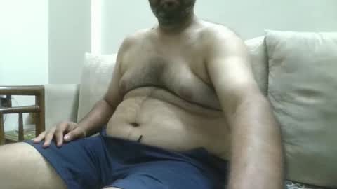 fruti loops  Bull online show from 11-21-25, 09:02