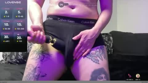 Snapshot of ftmrubbervamp chatting on 12-16-24, 09:14 FTM Rubber Model online show from 12-16-24, 09:14