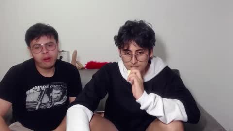 Snapshot of fuck_blow chatting on 11-16-25, 03:45 uwu online show from 11-16-25, 03:45