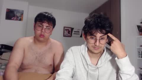 Snapshot of fuck_blow chatting on 11-24-25, 09:36 uwu online show from 11-24-25, 09:36