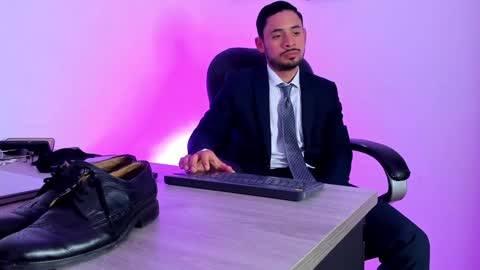 SERGIO THE SEX LAWYER online show from 12-14-24, 10:18