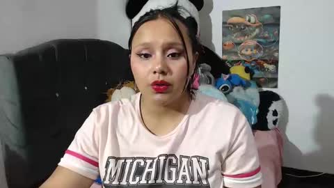 Mia and Gary  online show from 12-16-24, 03:19