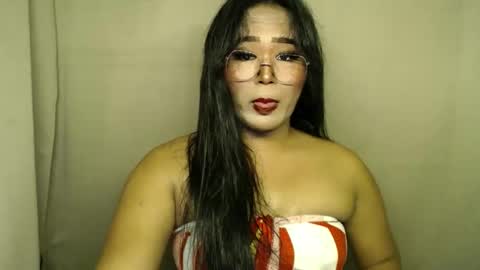 kim online show from 12-04-25, 10:02