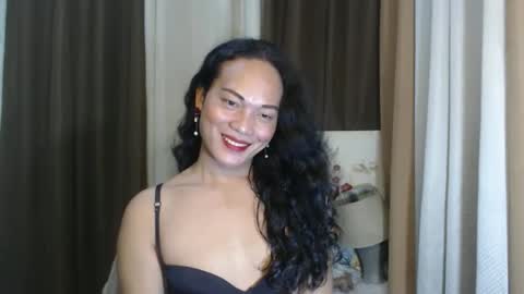 Snapshot of fuckingjoy07 chatting on 12-18-25, 08:48 JOY online show from 12-18-25, 08:48