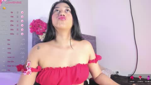 Snapshot of fuckyou_alexa chatting on 09-17-25, 03:24 laura - Independent model online show from 09-17-25, 03:24