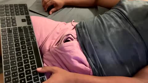 fuklicious online show from 03-04-25, 12:29