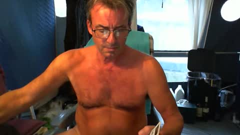 Snapshot of fuldaflyst4 chatting on 09-21-25, 04:41 fuldaflyst4 online show from 09-21-25, 04:41