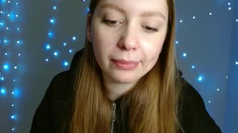 Snapshot of funemma000 chatting on 01-08-26, 08:16 Emma online show from 01-08-26, 08:16