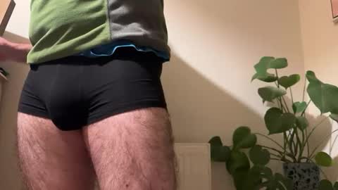 Snapshot of fungiphil chatting on 11-28-25, 04:20 fungiphil online show from 11-28-25, 04:20