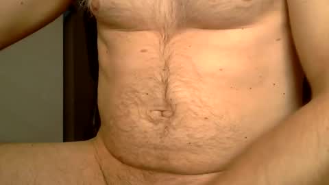 funguy1979100 online show from 01-11-26, 06:35