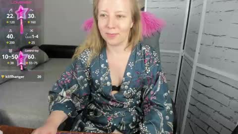 funny_bunny4 online show from 02-09-25, 07:30