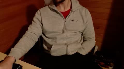 Snapshot of funtimezwitherik chatting on 11-10-25, 07:02 Erik online show from 11-10-25, 07:02