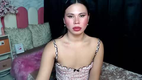 fuschiafucker online show from 10-31-25, 05:52