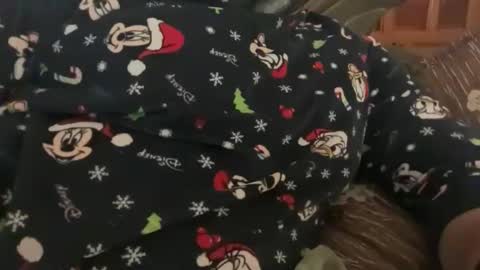 Snapshot of fuzitzu2 chatting on 02-10-26, 10:41 fuzitzu2 online show from 02-10-26, 10:41