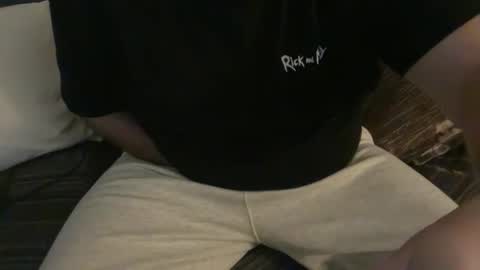 Snapshot of fuzitzu2 chatting on 02-25-26, 06:06 fuzitzu2 online show from 02-25-26, 06:06