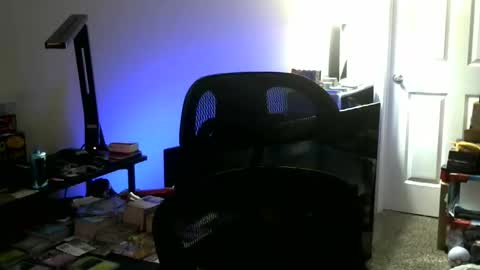 Snapshot of fuzz69_ chatting on 11-19-25, 05:07 fuzz69_ online show from 11-19-25, 05:07