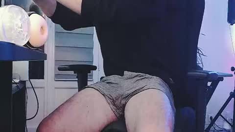 fxp0rn online show from 12-16-24, 05:54