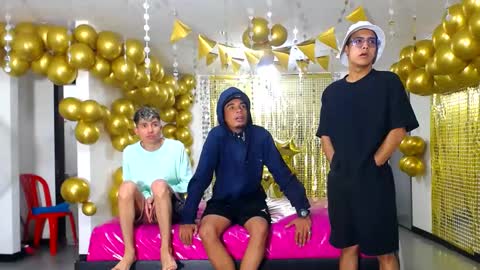 FYOTTY online show from 01-04-25, 04:11