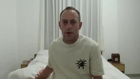 g103031910303 online show from 10-25-25, 10:45