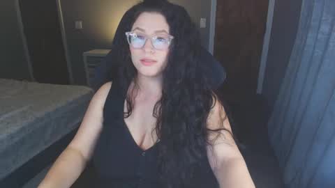 Snapshot of gaaby_ chatting on 09-12-25, 12:00 gaaby online show from 09-12-25, 12:00