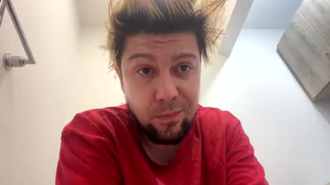 Snapshot of gabethier25 chatting on 12-02-24, 11:56 yeeah online show from 12-02-24, 11:56