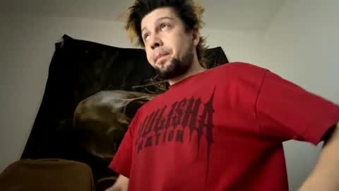 Snapshot of gabethier25 chatting on 01-10-25, 11:00 yeeah online show from 01-10-25, 11:00