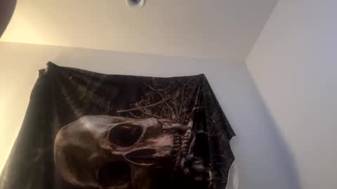 Snapshot of gabethier25 chatting on 01-13-25, 10:36 yeeah online show from 01-13-25, 10:36