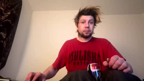 Snapshot of gabethier25 chatting on 02-17-25, 11:02 yeeah online show from 02-17-25, 11:02