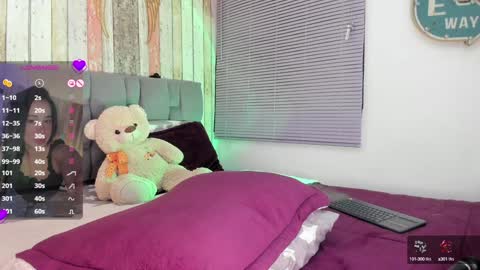 Gabriela  online show from 12-12-24, 03:21