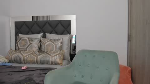 Snapshot of gabi_gonzales chatting on 12-15-24, 02:41 Instagram soygabi g online show from 12-15-24, 02:41