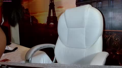 gabi_prince online show from 10-16-25, 07:48