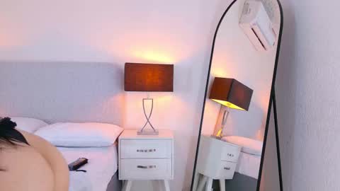gabi_w online show from 09-18-25, 03:30
