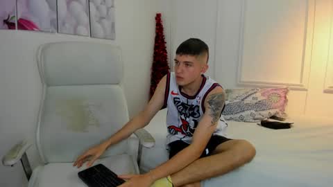 Gaby online show from 12-24-24, 02:43