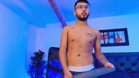 Gabriel  New Model  online show from 09-26-25, 04:27