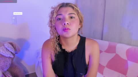 Snapshot of gabriela_miller2 chatting on 02-02-26, 03:38 Gaby online show from 02-02-26, 03:38