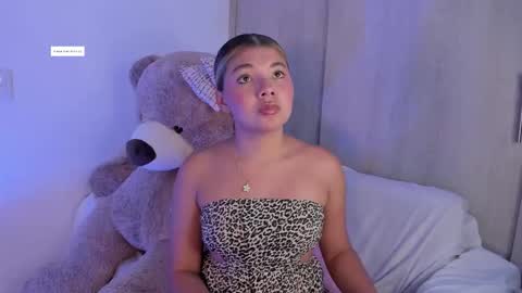 Snapshot of gabriela_miller2 chatting on 02-12-26, 03:45 Gaby online show from 02-12-26, 03:45