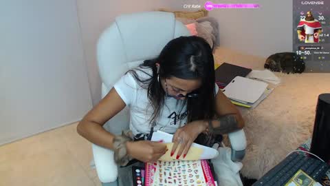 .  online show from 01-06-25, 03:20