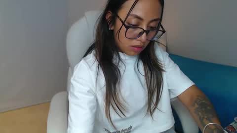 .  online show from 02-10-25, 06:20